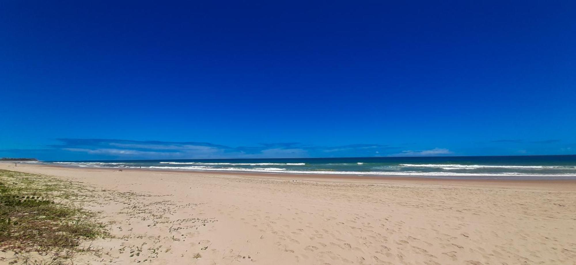 Camaçari Chale Brisa Mar Pe Na Areia Em Barra Do Jacuipeヴィラ エクステリア 写真